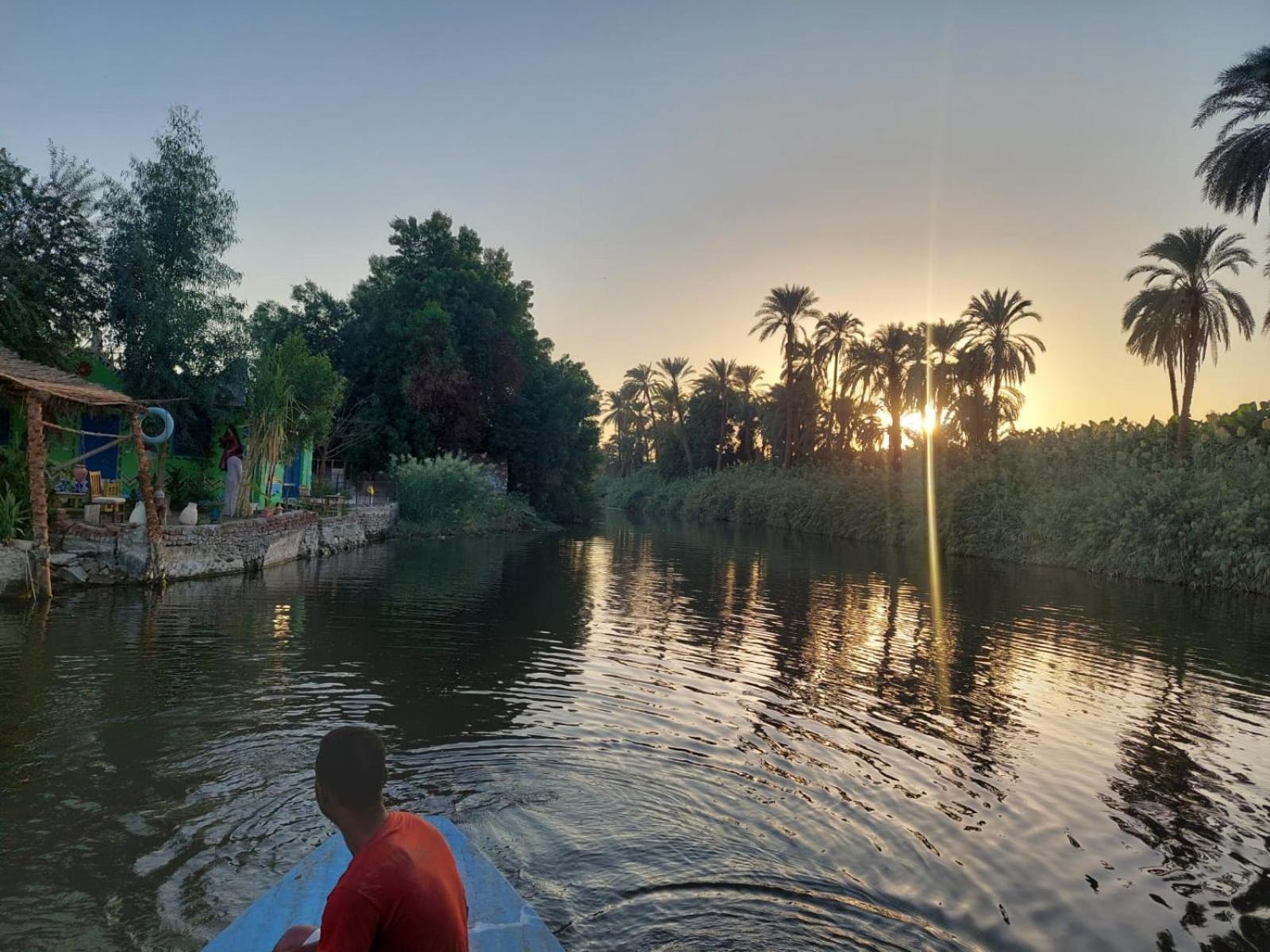 Luxor Old Nile Hotel Exterior foto